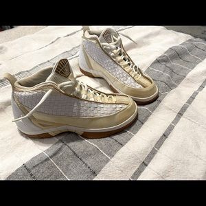 Air Jordan 15 SE, gold and white. Youth 6/ womens 7.5. Great condition.